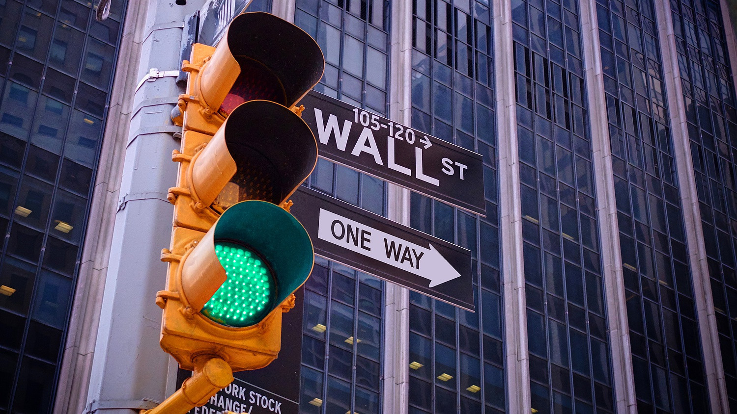 Két éve nem történt ilyen, egyre több profitot várnak az elemzők