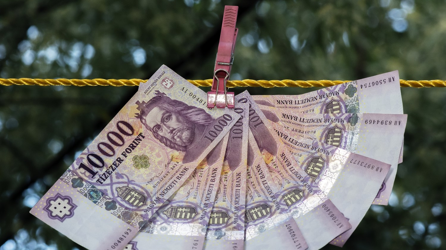 Itt a legfontosabb kérdés: meddig erősödhet még a forint?