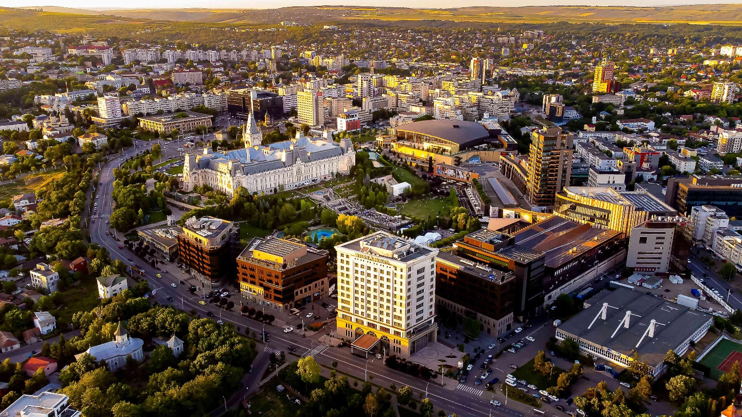 305 millió eurós refinanszírozást kapott egy pláza Romániában