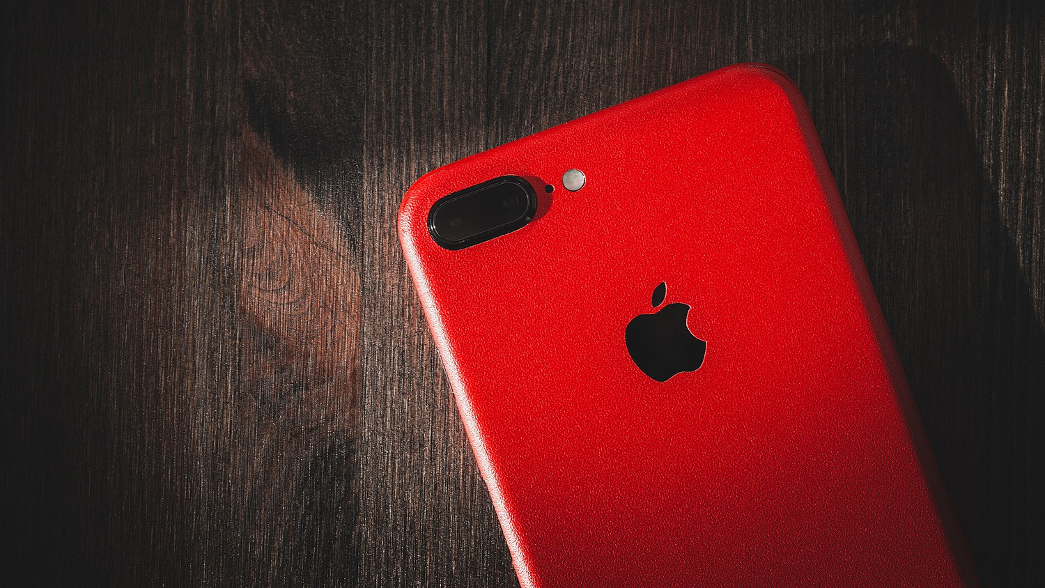 Alaposan meglepte a szakértőket az iPhone-okat összeszerelő cég – Forrás: Portfolio.hu