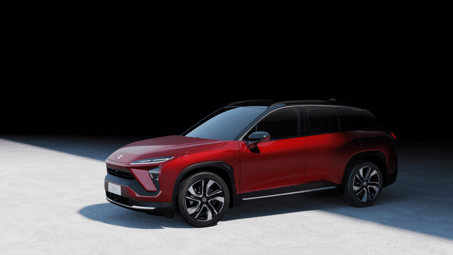 Új okostelefonnal támad a Tesla kínai riválisa