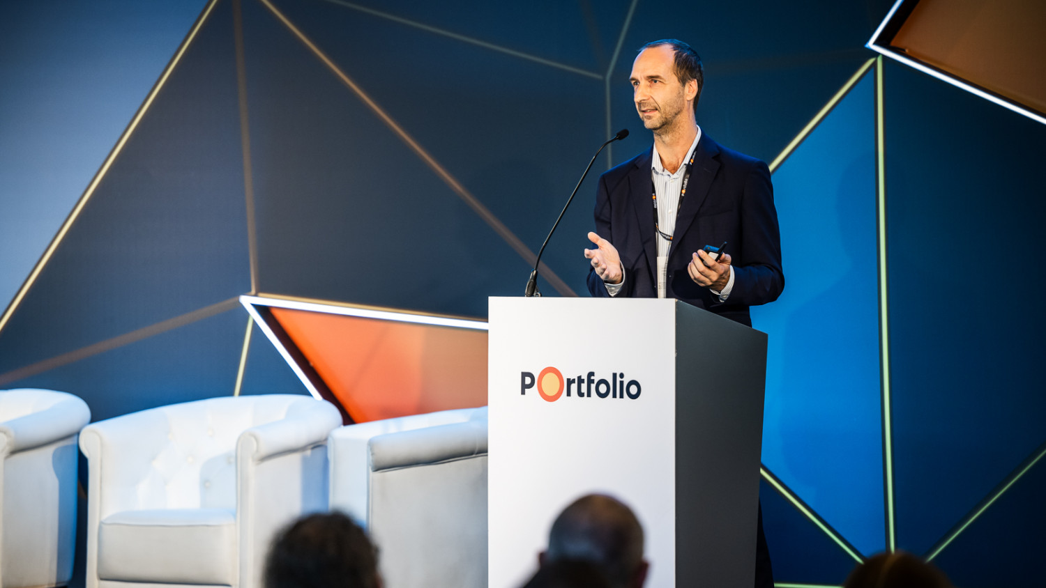 Oszkó Péter: a problémák az elmúlt évek gazdaságpolitikájának a jellegéből adódó szükségszerű következmények