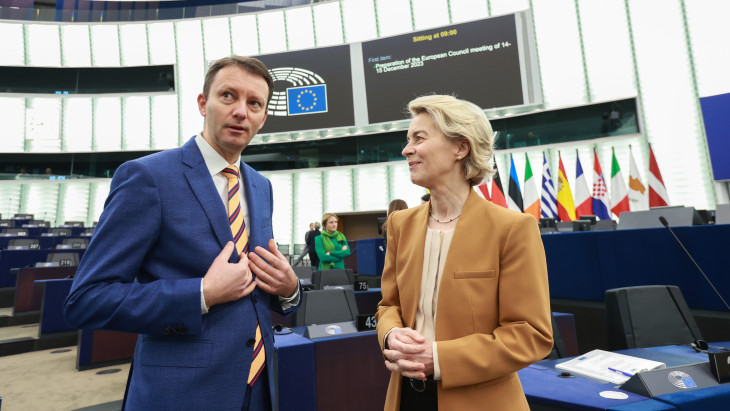 Masszív befizetéseket követelnek az EU-s kasszába, egyúttal újra gúzsba kötnék a közös költségvetést