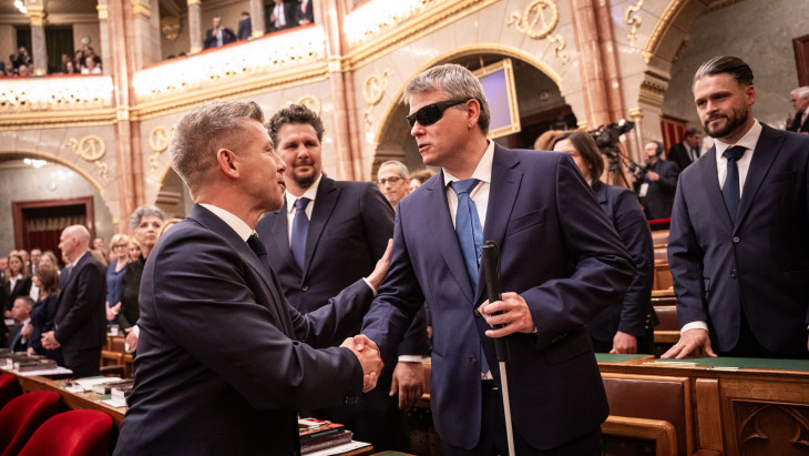 Kátai-Németh Vilmos: alapjaiban változtatja meg a Tisza-kormány a szociális szférához való hozzáférést
