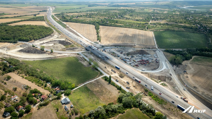 Épül az M1-es: négy új csomópontot hoznak létre a gigaprojekt során