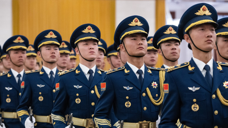 Egyetlen apró változás jelzi, mi állhatott a keleti nagyhatalom hadseregének lefejezése mögött