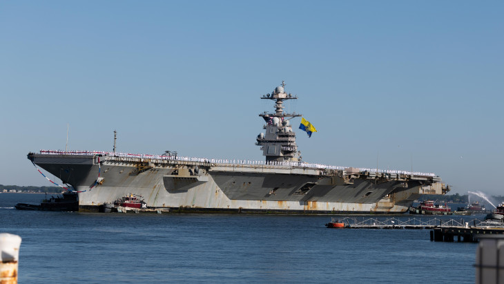 Trump a végletekig hajszolta a USS Gerald R. Ford repülőgép-hordozót: történelmet írtak, de a legénység majdnem beleroppant