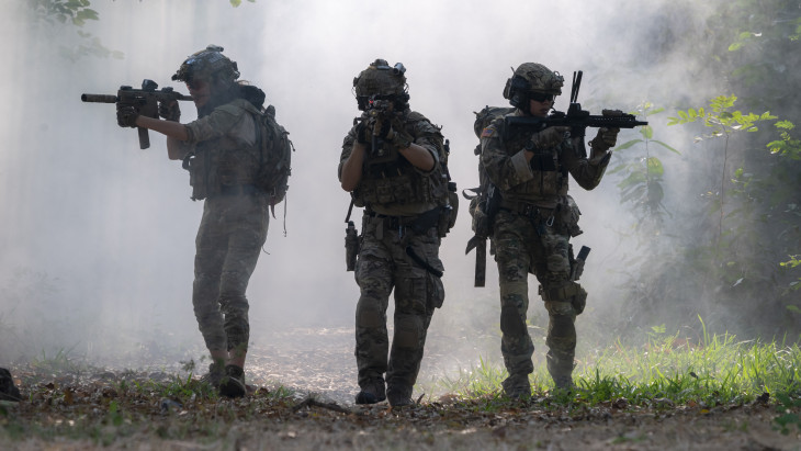 Trump fenyegető üzenetet küldött arról, meddig menne el Grönland megszerzéséért