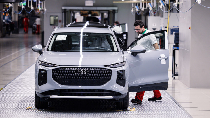 Leépítés jön a győri Audinál