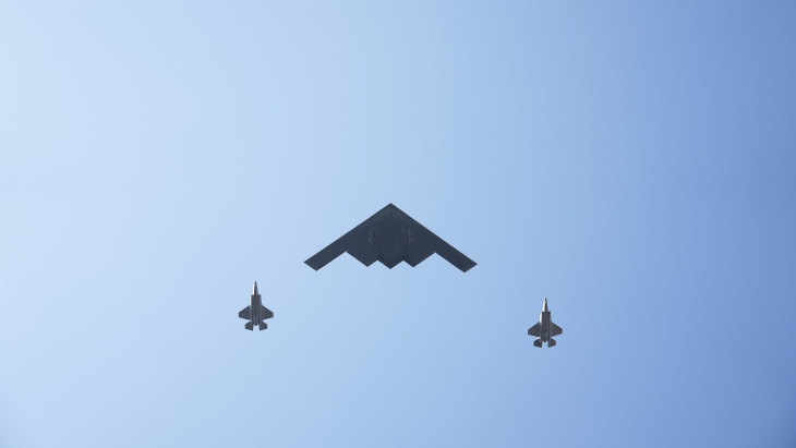 Kiderült, Trump milyen támadást tervez Irán ellen