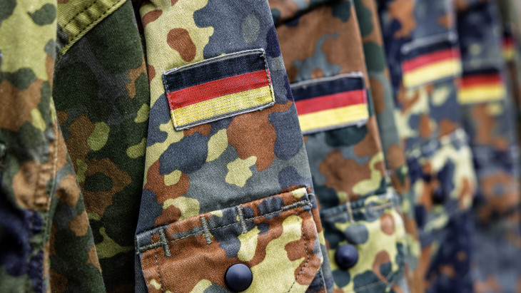 Beindult a fegyverkezés Németországban, a hidegháború óta nem látott törvényt vezettek be