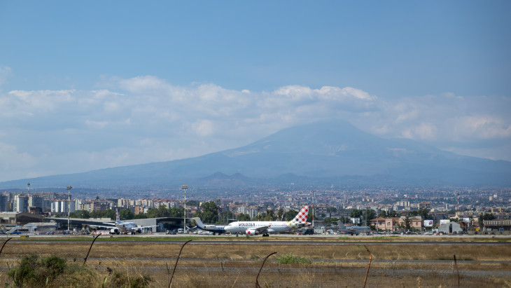 Ismét korlátozásokat vezettek be Catania repülőterén az Etna kitörése miatt
