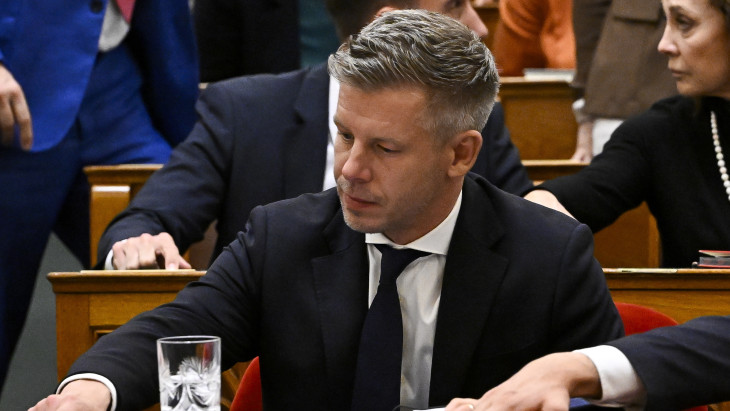 Tisza-kormány: ezermilliárdokat rendeznek át a büdzsében, hamarosan megszólal Magyar Péter