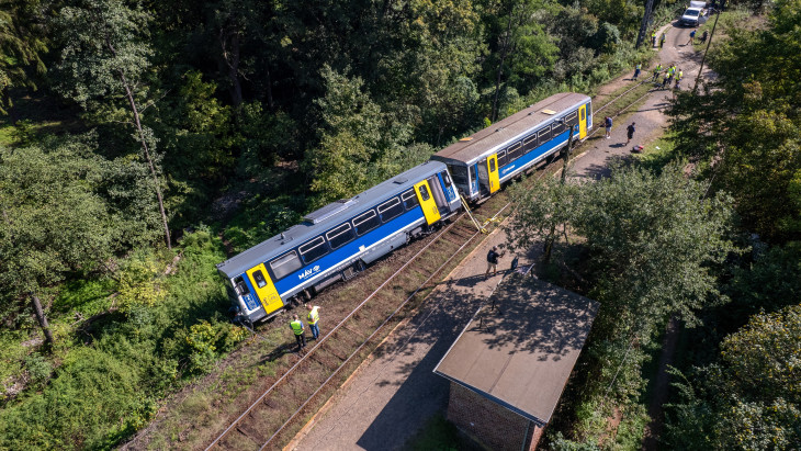 Nem mondja el a MÁV, miért siklott ki egy motorvonat Magyarkútnál