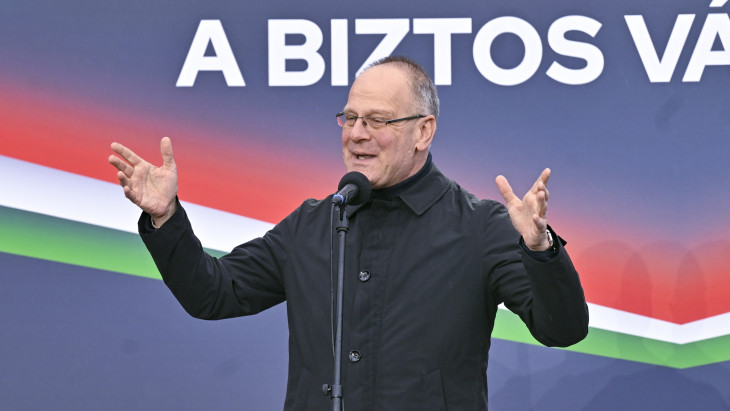 Megrepedhet a Fidesz: már most parlamenti erő lehetne egy új jobbközép párt