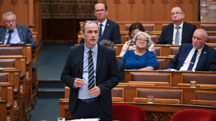 Nem halogathatják tovább a műtéteket: hatalmas könnyítés jön a túlsúlyos betegeknek