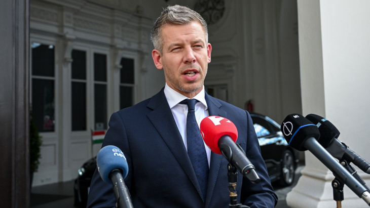 Magyar Péter világos üzenetet küldött a migrációs paktumról