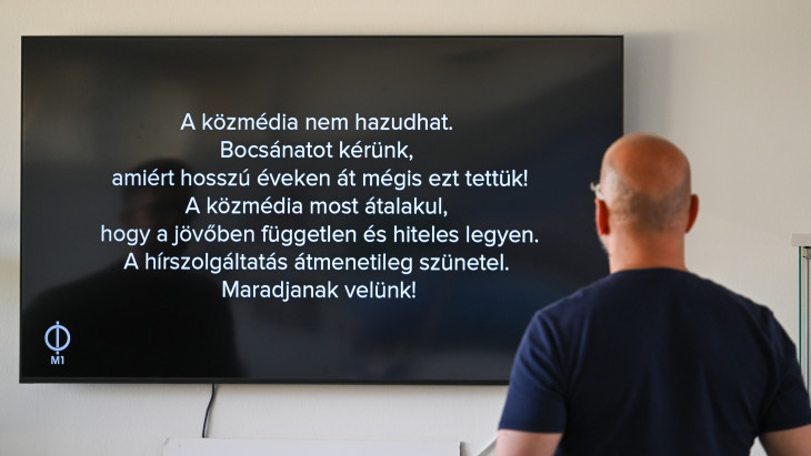 Bejárta a nemzetközi sajtót a magyar köztévé elsötétítése