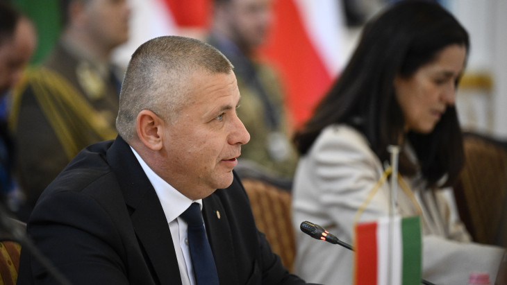 Mégis felveszi az uniós védelmi hitelt a magyar kormány, de jóval kevesebbet kér, mint az előző vezetés