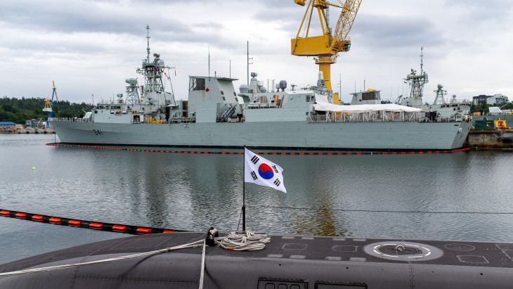 Kínai és orosz katonai repülőgépek hatoltak be Dél-Korea légvédelmi azonosító zónájába