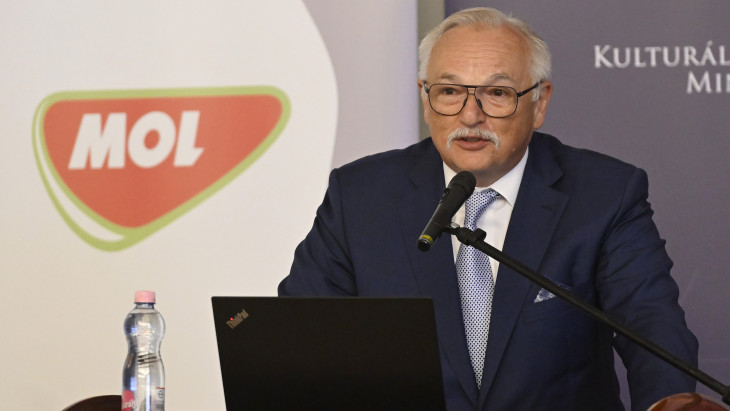Hernádi Zsolt távozik a Corvinus Egyetem alapítványának éléről