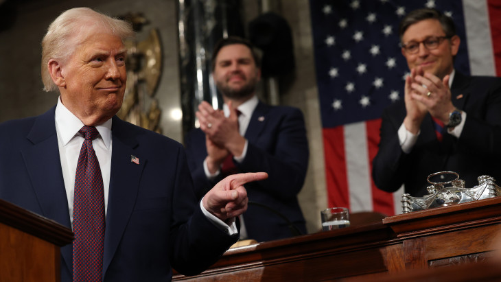 Asztalra csapott Trump: újabb országot támad meg, ha az nem viselkedik