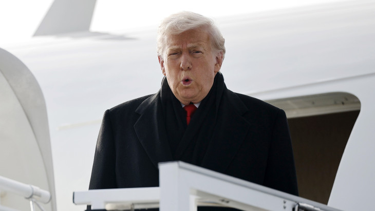 Trump egyetlen váratlan húzással súlyos döntés elé állította a fél világot