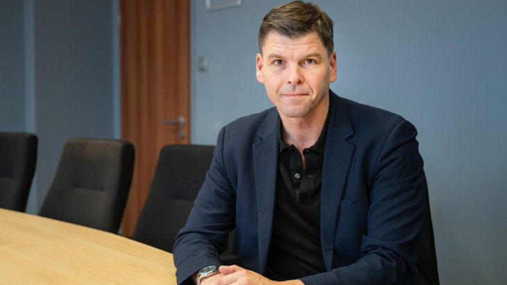 „A most bejelentett lakossági mellett egy újabb energiatároló programon dolgozunk” - exkluzív interjúnk Czepek Gábor miniszterhelyettessel