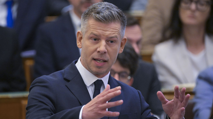 Hamarosan jön Magyar Péter parlamenti felszólalása