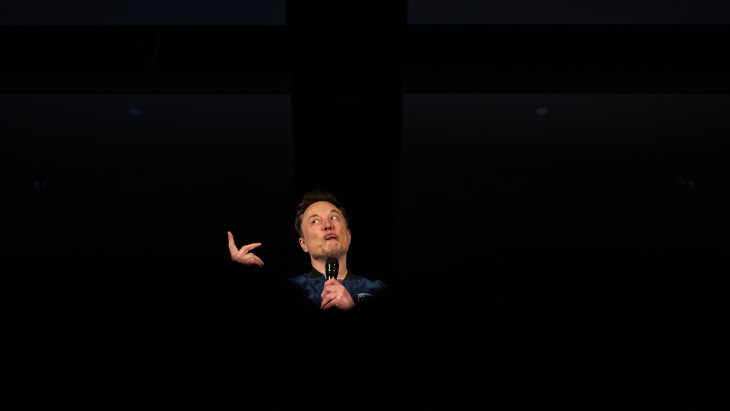 Tipikus Elon Musk, olyan mint a MÁV