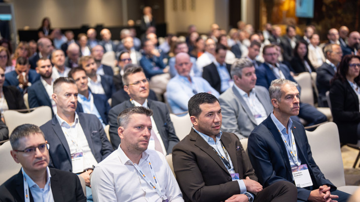 Elkezdődött a Portfolio Future of Finance 2026 konferenciája, a pénzügyesek nagy találkozója