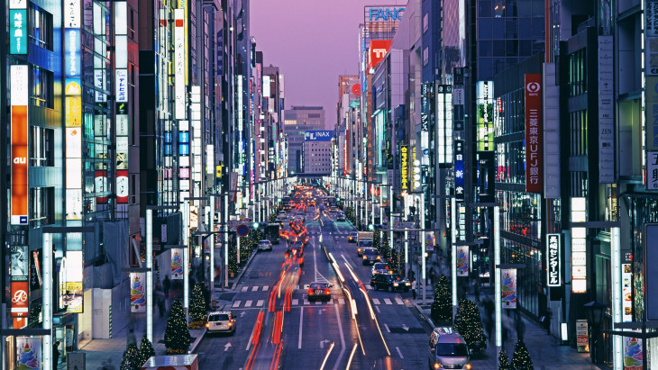 28 év után az Egyesült Államok is a japán jen mellé állt, de a piacok még nem hitték el a fordulatot