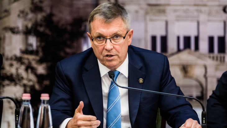 A magyar leánya is veszteséges az MNB-botrányban érintett ingatlancégnek