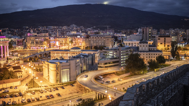 A Strabag és a Duna Aszfalt konzorciuma kapott megbízást egy macedón autópályaszakasz építésére