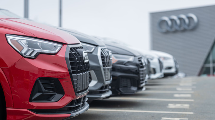 Itt a bejelentés: Európából Amerikába viheti két népszerű modell gyártását az Audi