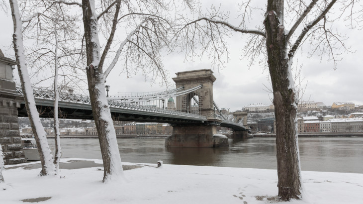 Megjött a veszélyjelzés, súlyos hótorlaszok alakulhatnak ki – Híreink a hóhelyzetről vasárnap