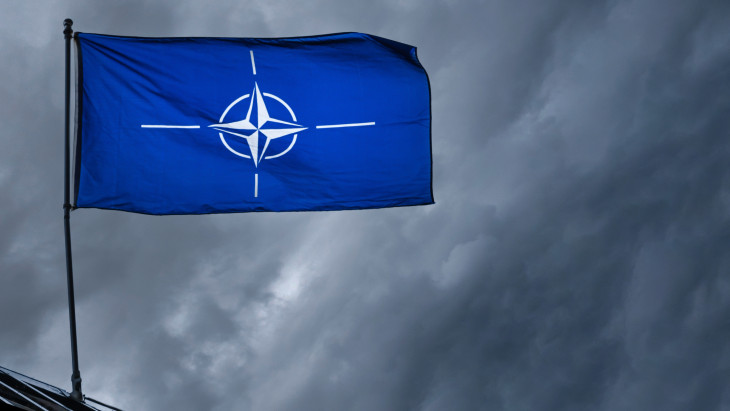 NATO-főtitkár: egyedül Trump veheti rá Putyint a békekötésre