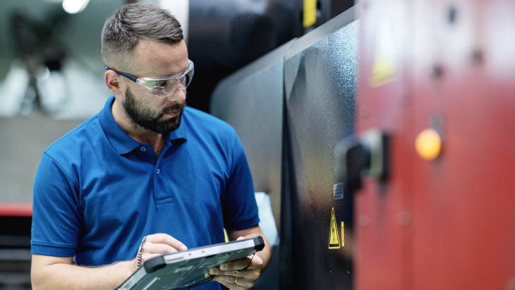 Ezen szorong egyre több cégvezető: lépni vagy még várni az AI-val?