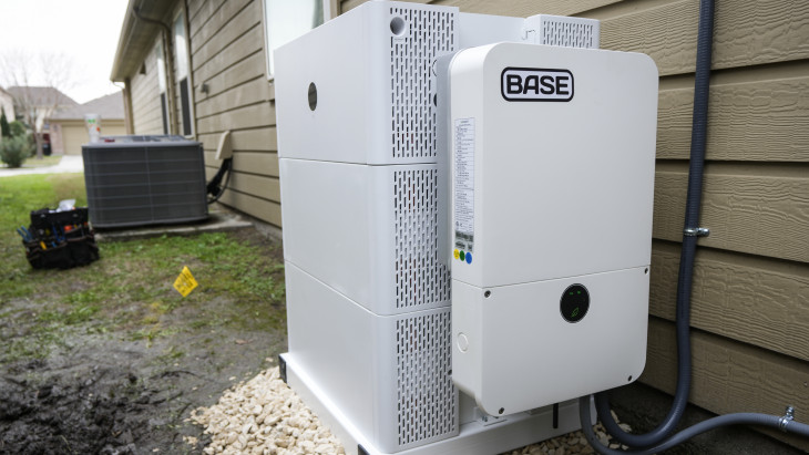 Kiderült a dátum: ekkor indulhat a roham a 2,5 milliós akkutámogatásért