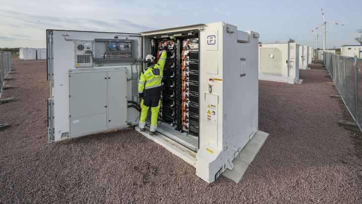 Hiánypótló piacfelmérés érkezett: kiderült, mennyibe kerül ma egy energiatároló, és megéri-e beruházni