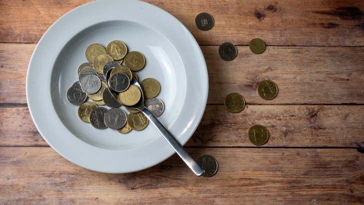 A gazdaság stagnál, az egyenlőtlenségek pedig nőnek