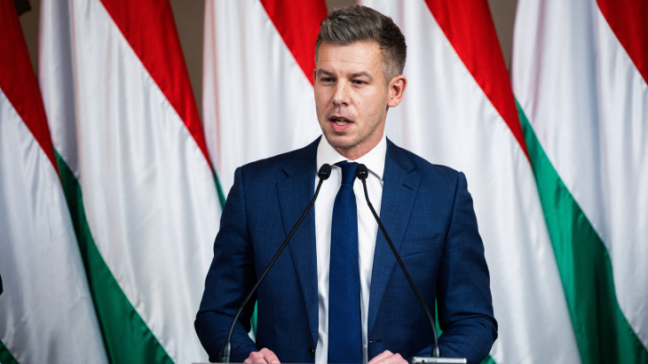 Magyar Péter megnevezett 7 minisztert - Minden, amit tudni kell róluk