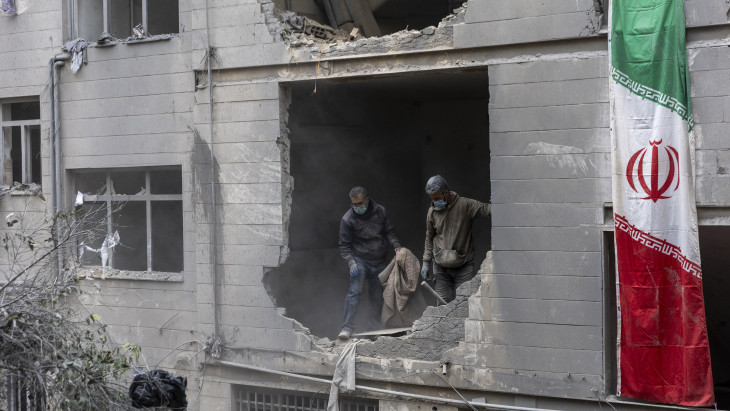 Amerika már a háború végére készülhet, Irán eközben kemény választ adott Trump bejelentésére - Híreink az iráni háborúról szombaton