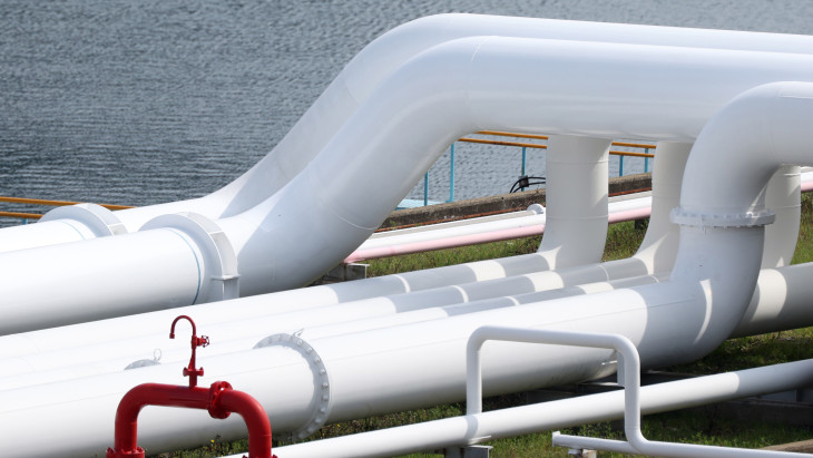 Meglépte Oroszország: átirányítják az olajat a Barátság vezetékről