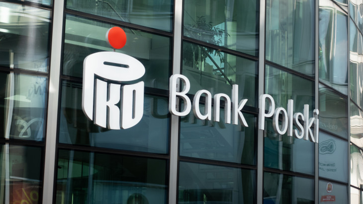 Az MBH egyik üzletágára fájhat a lengyel bankóriás foga, de Mészáros Lőrinccel nem akarnak közösködni