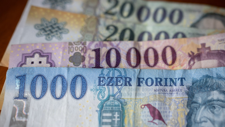 Teljes a felfordulás az iráni háborúban, fontos adatok érkeznek – mit csinál a forint?