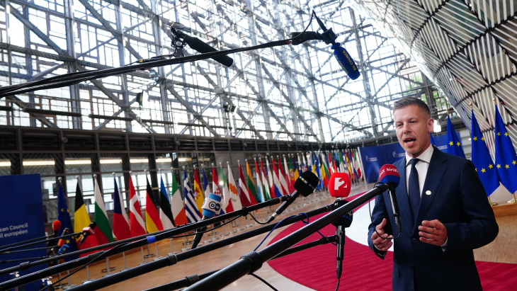 Tisza-kormány: új irányt vett Magyarország a régiós szövetséggel és a NATO-val - Hírek percről percre szombaton