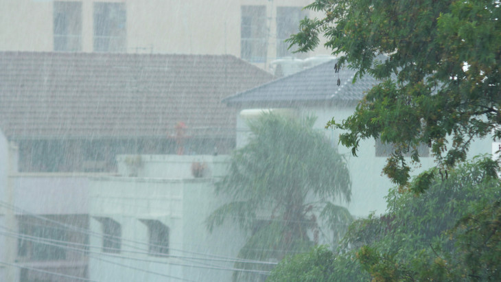 Kialakult a "légköri folyó": brutális eső érkezik