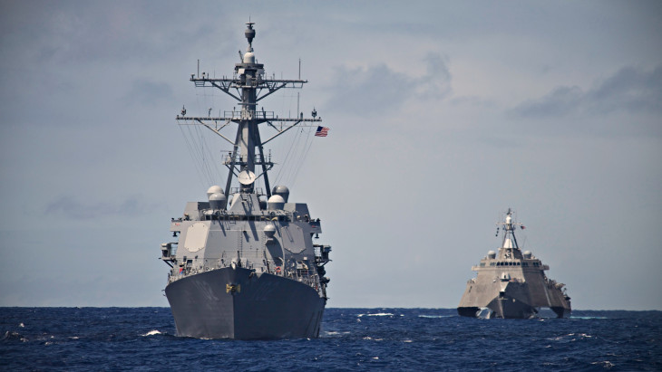 Soha nem látott méretű hadihajókból álló flottát építene Trump - Itt van egy részvény, ami már el is szállt a hírre