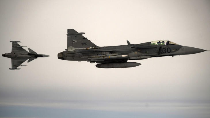 Riasztották a magyar Gripeneket - PA28-as sértette meg a magyar légteret